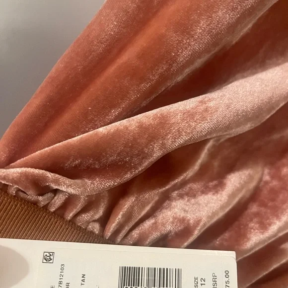 Alice + Olivia Velvet Wide-Leg Pants in Peach BRAND NEW WITH TAGS - Picture 8 of 10